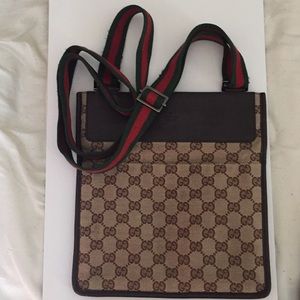 Gucci preowned messenger bag